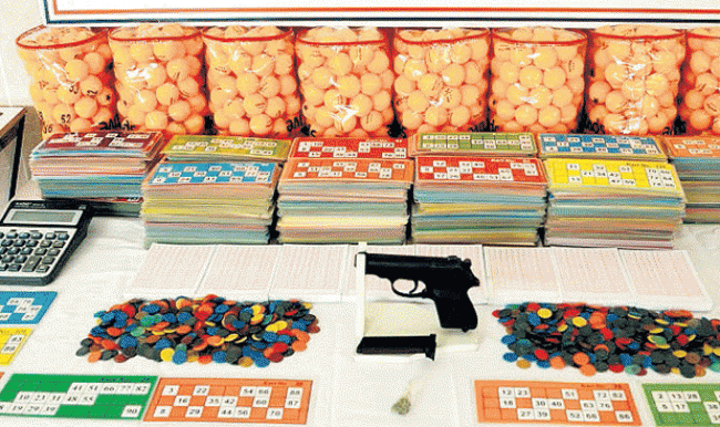 Çiftliğe kumar baskını