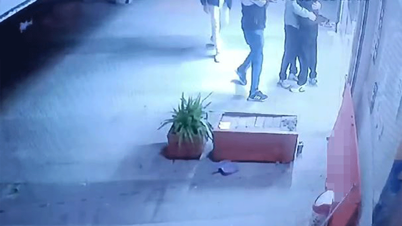 Çiğ köftecide işlenen cinayete dair yeni görüntüler ortaya çıktı!