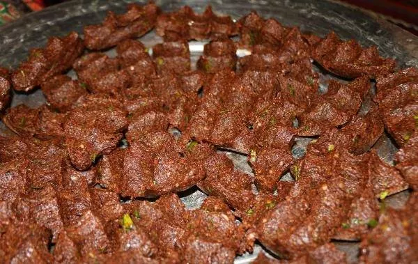 Çiğ köftede büyük tehlike! Resmen küçük dilinizi yutacaksınız