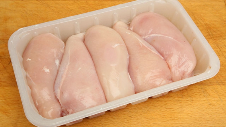 Çiğ tavuktaki beyaz çizgilere dikkat!