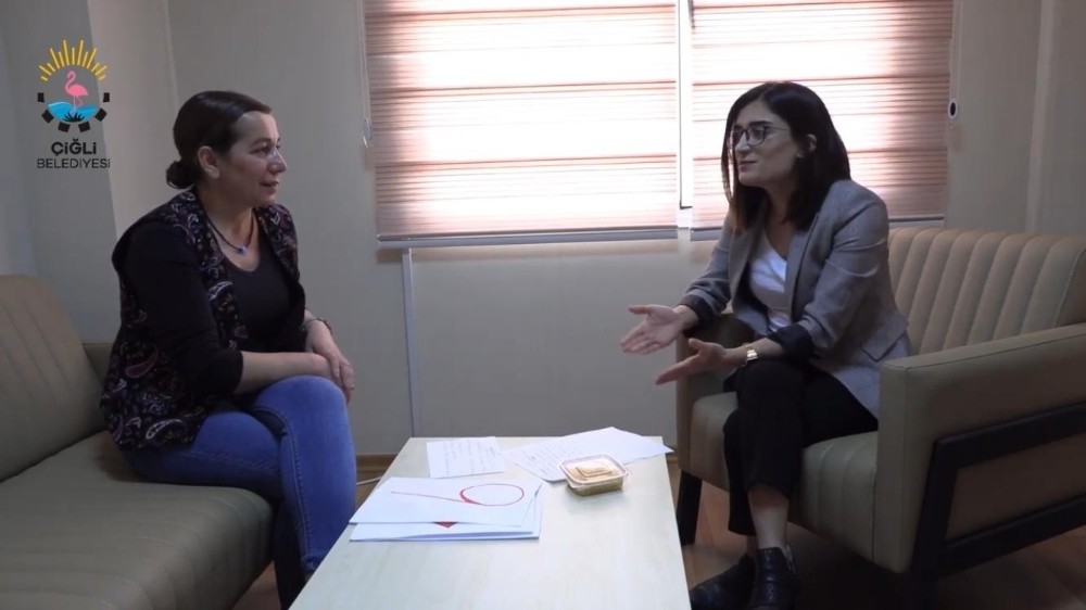 Çiğli Belediyesinden ailelere videolu psikolojik destek 
