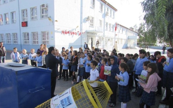 Çiğli Belediyesinden okullara 