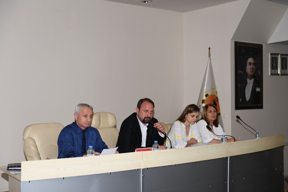 Çiğli’de Kadın ve Aile Hizmetleri Müdürlüğü kuruluyor 