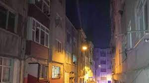 Cihangir’de korkunç cinayet: Meyve bıçağıyla kardeşinin boğazını kesti