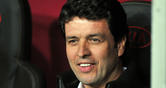 Cihat Arslan rotasyona gidiyor