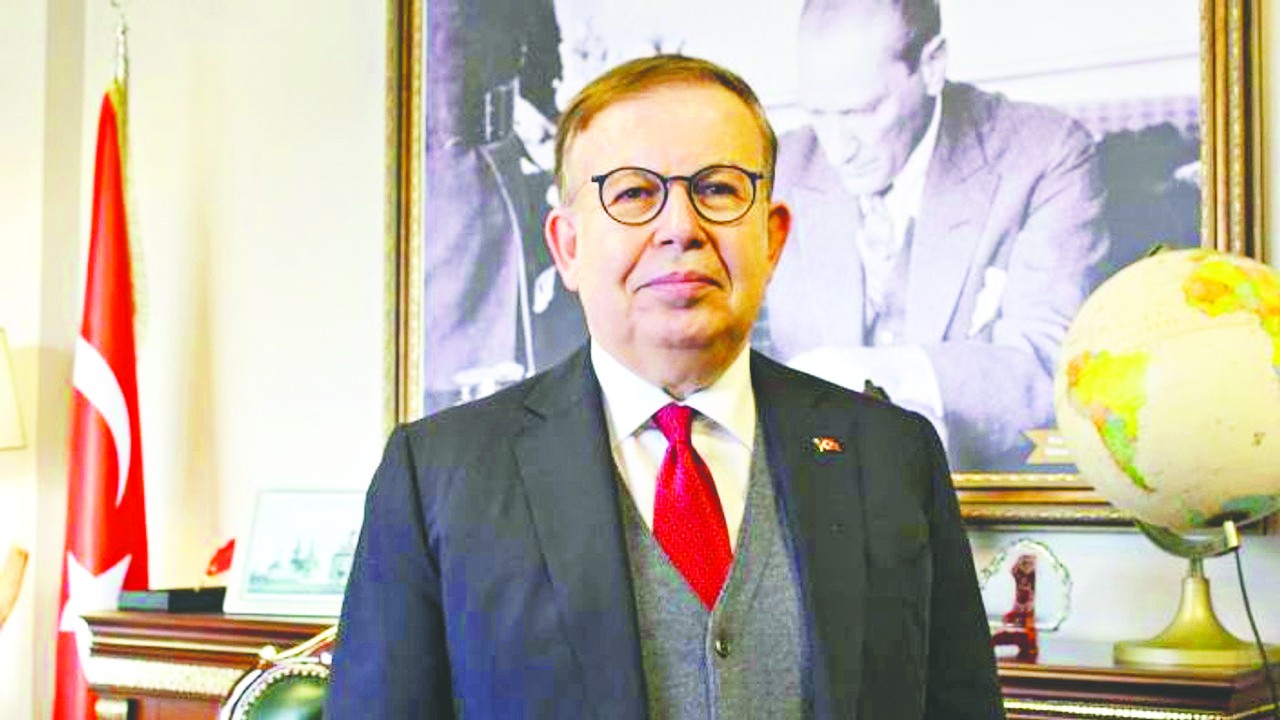  Cihat Yaycı Paşa, büyük tehlikeyi Akit’e anlattı! Savaş Türkiye sınırına dayanacak!