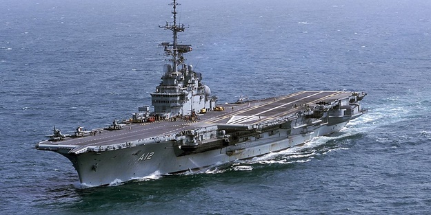 Cihat Yaycı'dan uçak gemisi açıklaması: Gemiyi sökmek yerine...