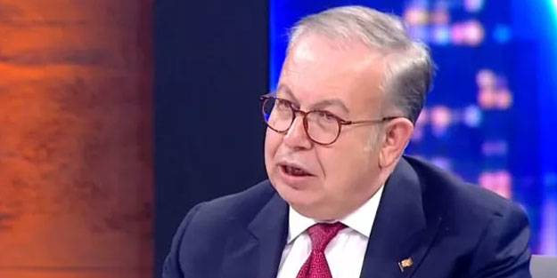 Cihat Yayıcıdan Montrö açıklaması: Boğazdan geçen ABD gemilerinde Rusların onayı var