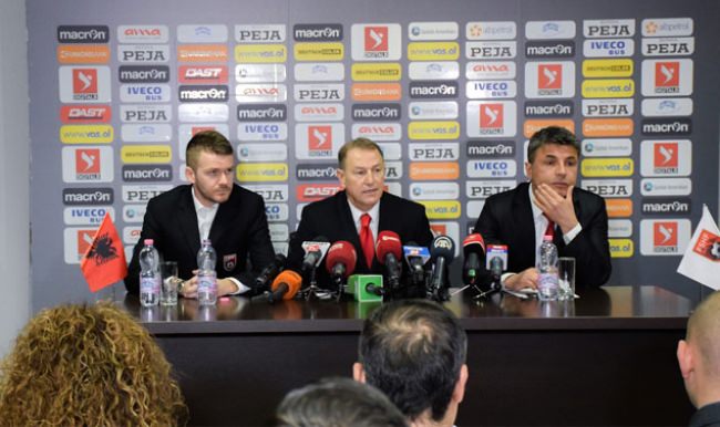 Cikalleshi milli takımda!