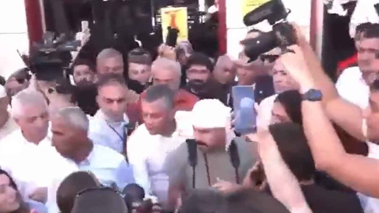 ‘Çıkın dışarıda yapın şovunuzu ve siyasetinizi!’ Özgür Özel Madımak’tan kovuldu
