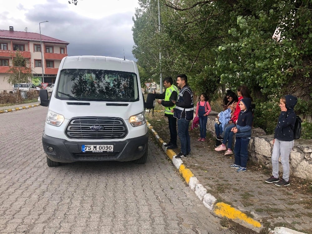Çıldır Emniyetten servis denetimi 