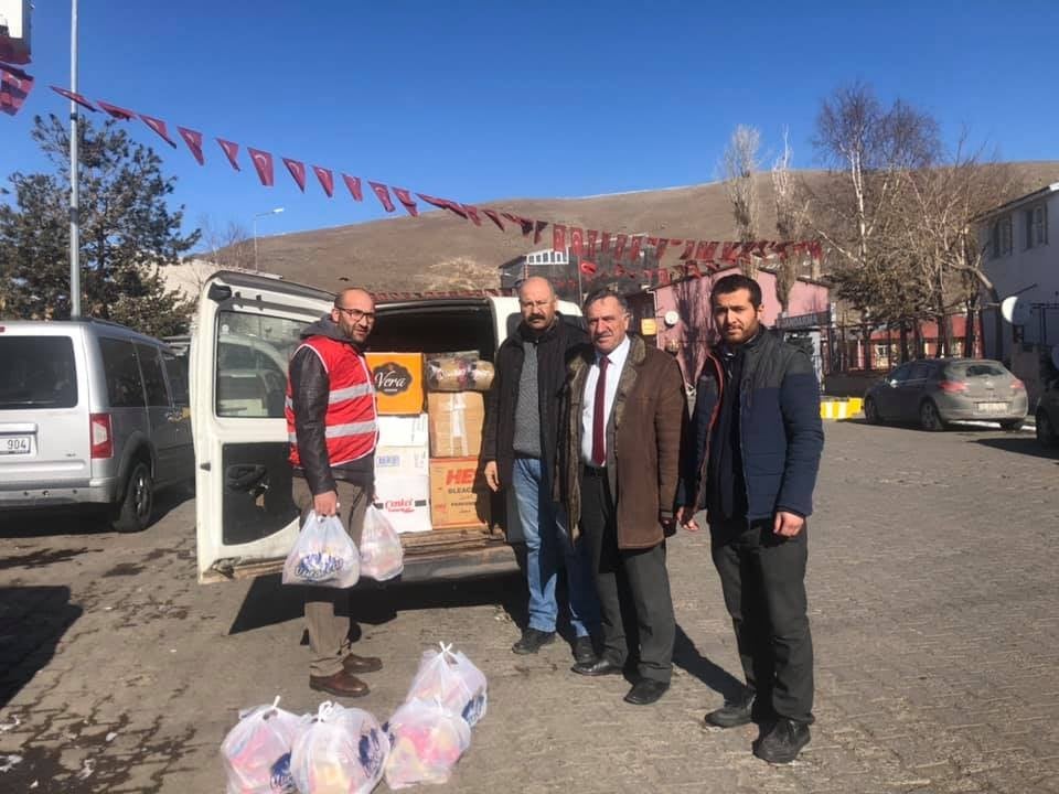 Çıldır Kaymakamlığı ve Kızılay’dan Elazığ için yardım kampanyası 