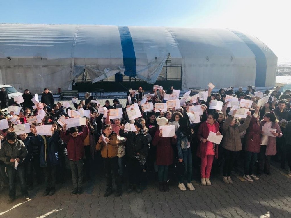 Çıldır’da karne heyecanı 
