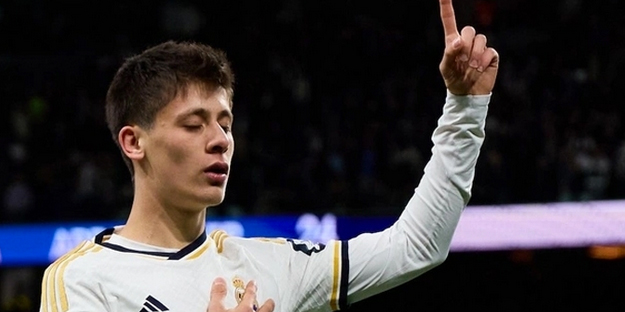 Çılgınlar gibi destek büyüyor! Arda’ya büyük övgünün sebebi belli oldu…