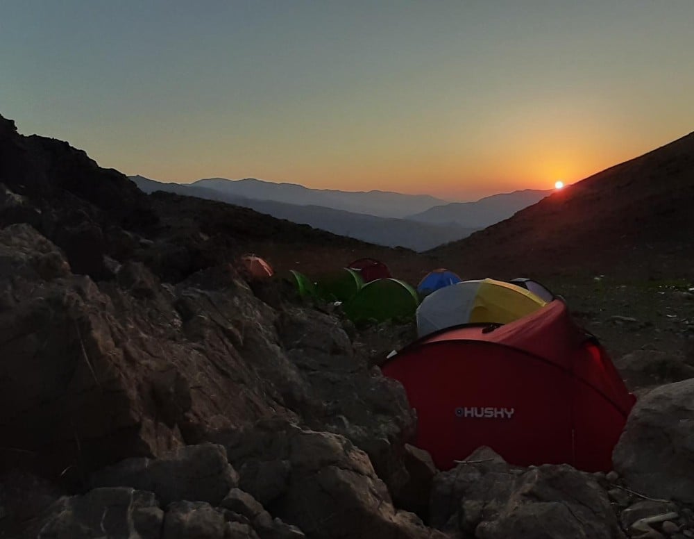 Cilo Trekking Spor Kulübü üyelerinden yürüyüş ve tırmanış etkinliği 