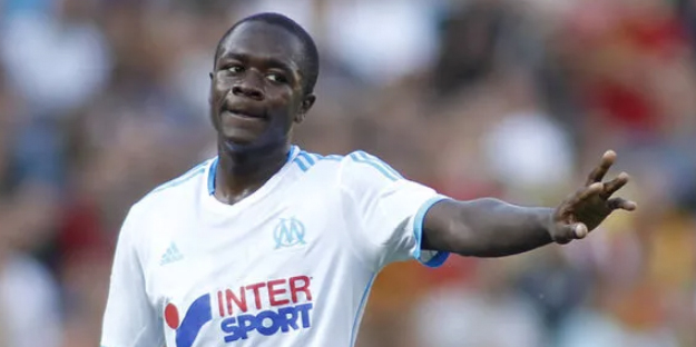 Cim-Bom da peşindeydi ama, O bakın nereye imza attı!