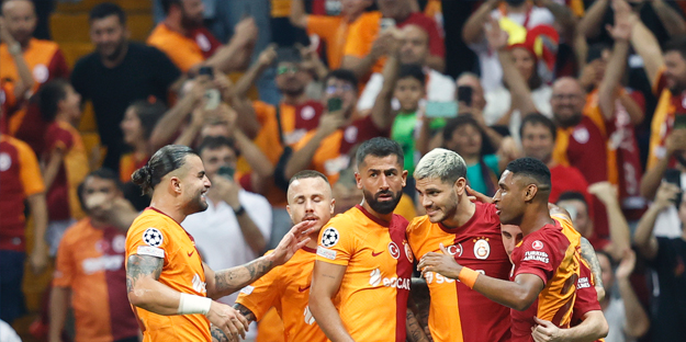 Cimbom kazanarak gruplara kaldı!