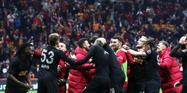 Cimbom'da bayram bitmiyor! Taraftarı çıldırtacak hamleler geliyor...