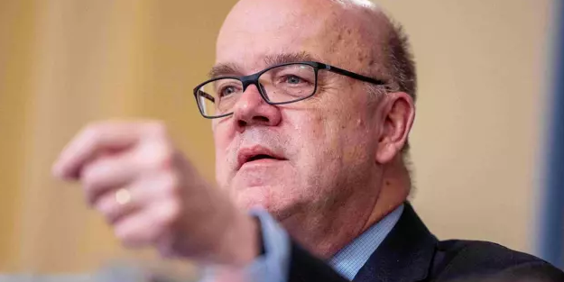 Çin, ABD'li Senatör McGovern'a "iç işlerine karıştığı" gerekçesiyle yaptırım uyguladı