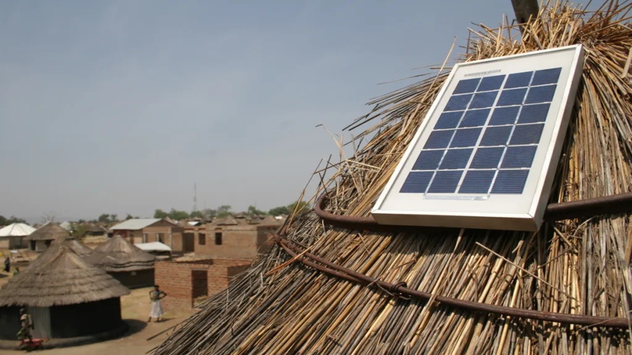 Çin, Afrika’yı güneş panelleriyle kuşatıyor