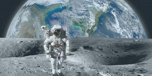 Çin, Ay'da toplanan kayalarda su olduğunu doğruladı