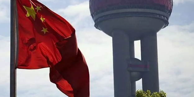 Çin, CERES-1 roketiyle denizden 4 uyduyu uzaya yolladı!