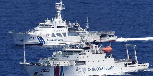 Çin gemileri bir kez daha Japon karasularına girdi