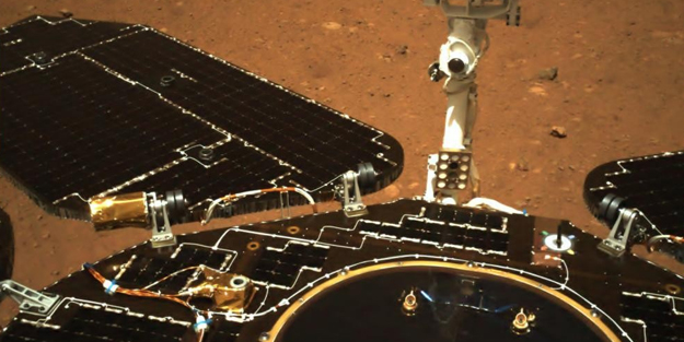 Kızıl Gezegen’de çekilen ilk fotoğrafları yayınladılar!