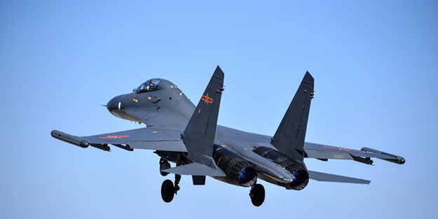 Çin savaş uçakları Tayvan semalarında görüldü