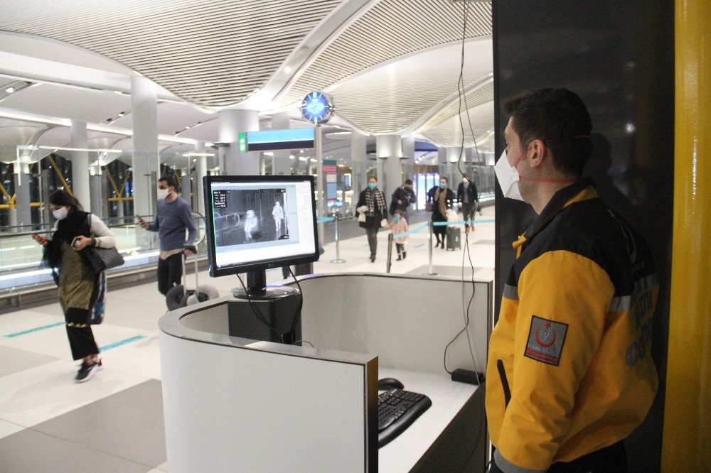 Çin seferlerini durduran THY’nin son uçakları İstanbul’a döndü 