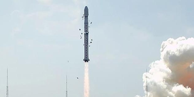 Çin, ''Şiyan'' sınıfı iki adet yer gözlem uydusunu uzaya fırlattı! Binlerce dev şirketlere küresel güç...