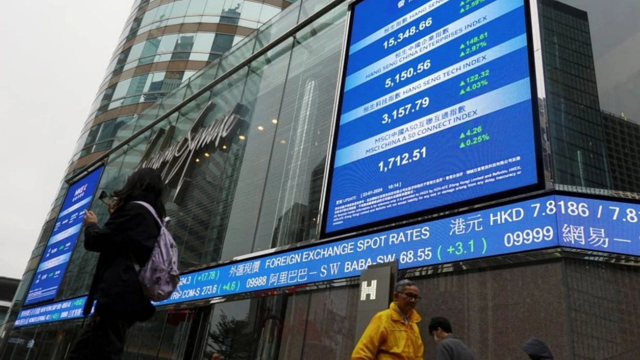 Çin teknoloji hisselerinde tarihi yükseliş: Yapay zeka rüzgârı Hang Seng’i uçurdu