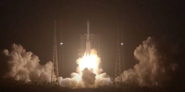 Çin, teknoloji test uydularını uzaya gönderdi