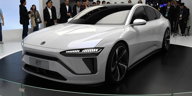 Çin 'Tesla katili'ni tanıttı