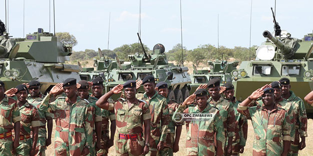 Çin, tüm dünyaya ilan etti: Zimbabve'ye bağış yaptı