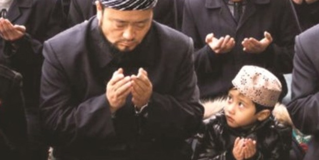 Çin, Doğu Türkistan'a uygarlık götürüyormuş!