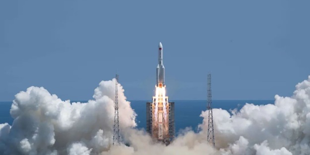 Çin uzaya gönderdi ancak... Dünyaya kontrolsüz düşebilir