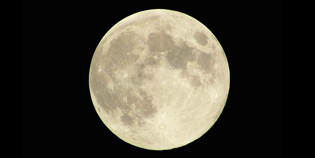 Çin, uzaya 'yapay Ay' gönderiyor! Ay'dan 8 kat daha parlak