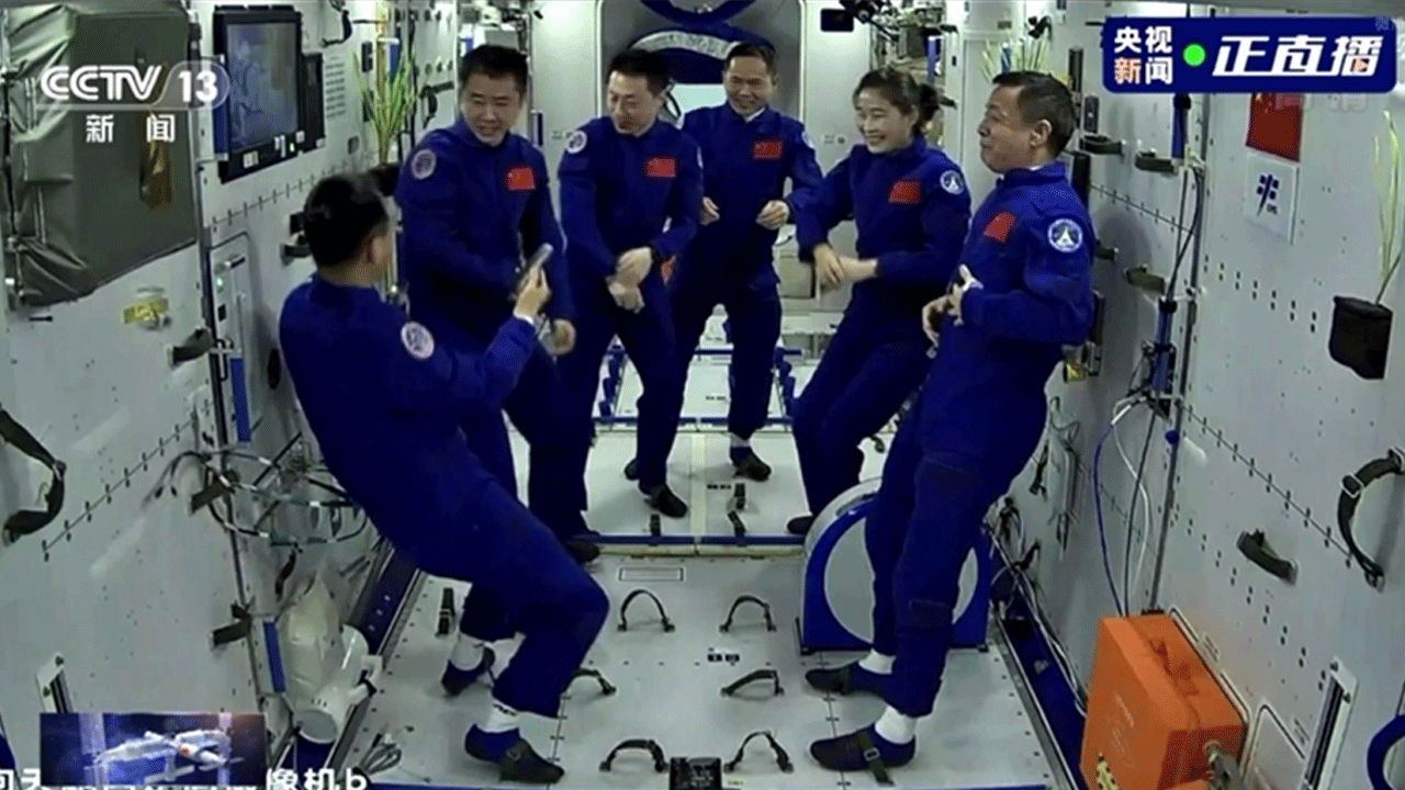 Çin uzayda vites mi artırıyor! Yeni taykonot ekibinde dikkat çeken hazırlık!