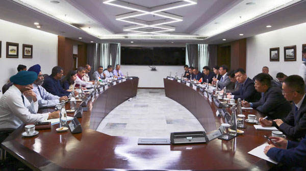 Çin ve Hindistan sınır sorununu çözme kararı aldı