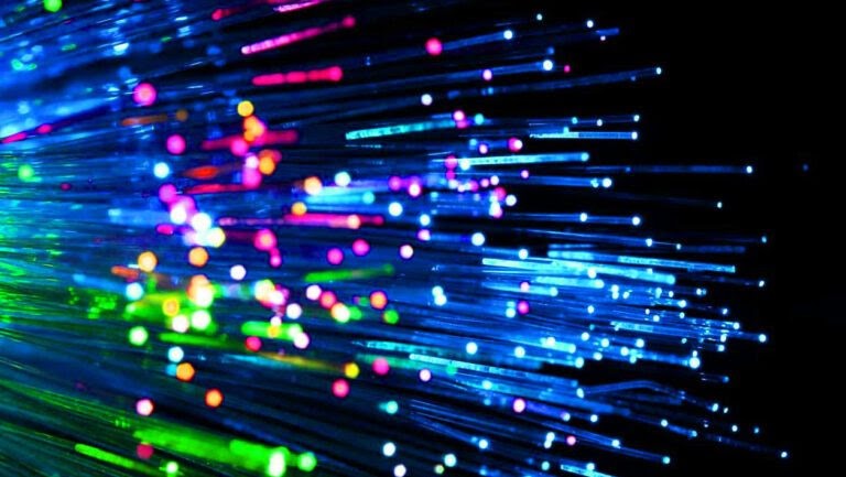 Çin yine yaptı yapacağını! Dünyanın en hızlısı geliyor