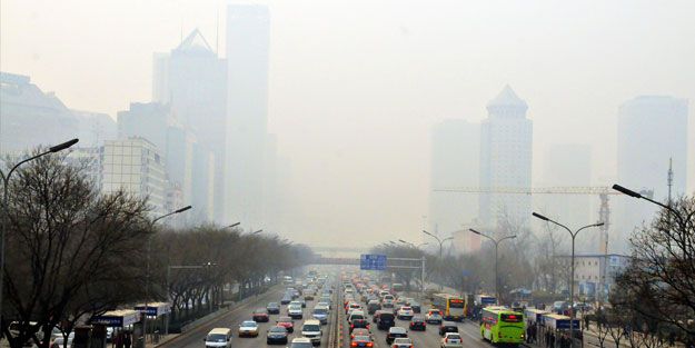 Çin, hava kirliliğine teslim