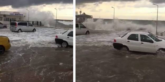 Çınarcık’ta deniz taştı, araçlar sular altında kaldı