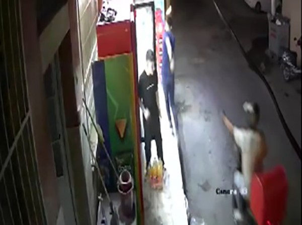 Cinayet anbean kamerada! Husumet kanlı bitti