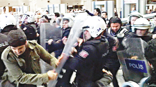 Cinayet teröristten eylem avukattan