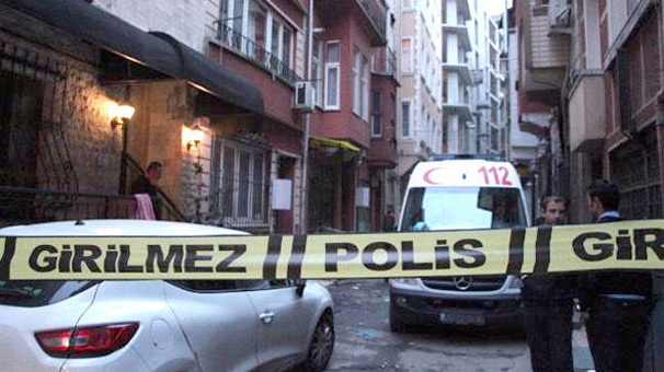 Cinayet zanlısı araç gasp ederken enselendi
