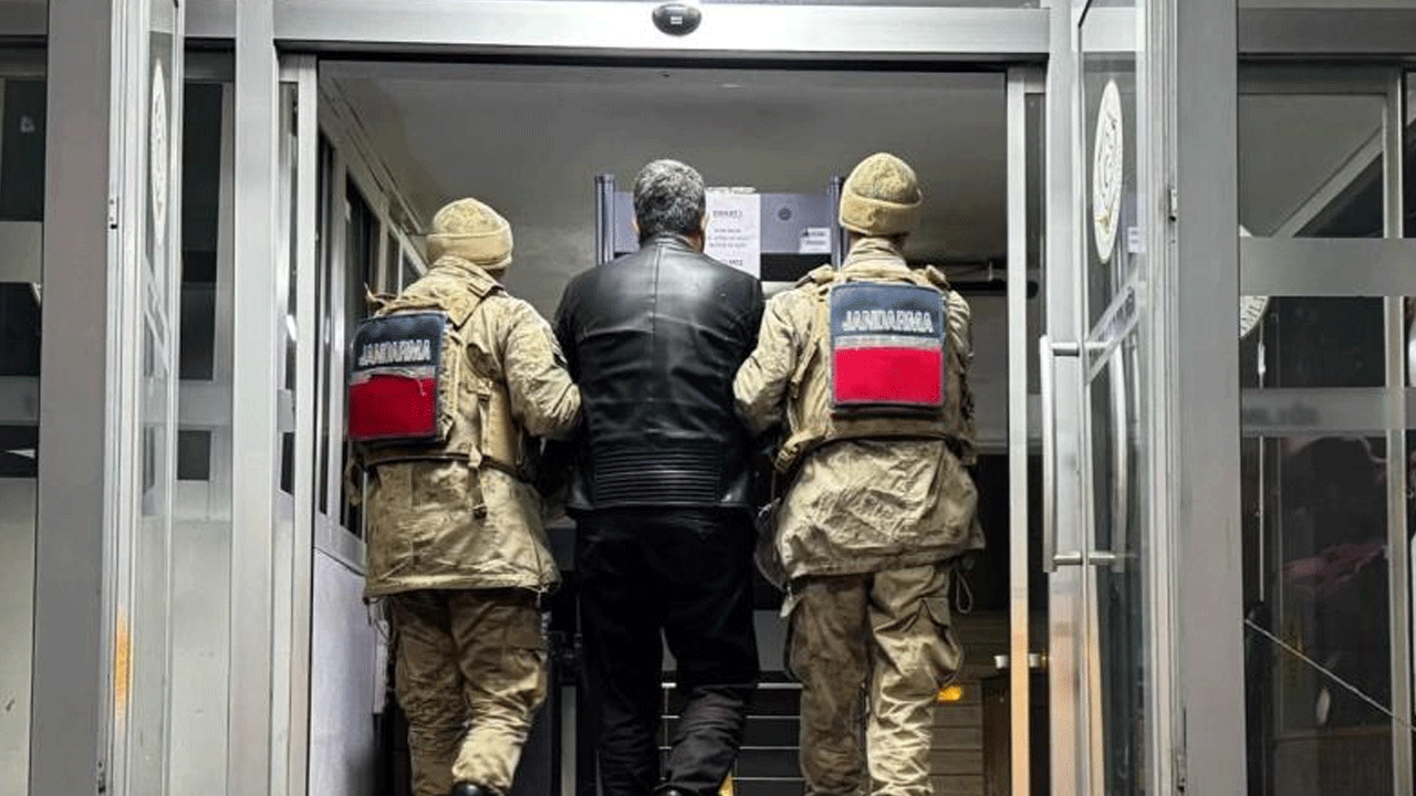 Cinayet zanlısı enselendi