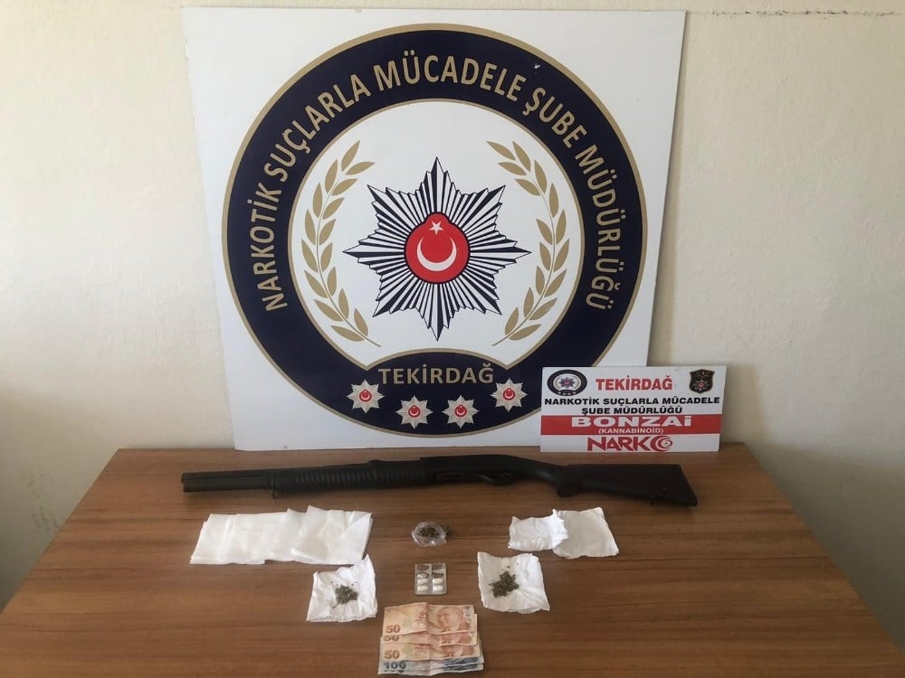 Cinayet zanlısı uyuşturucu operasyonunda yakalandı 