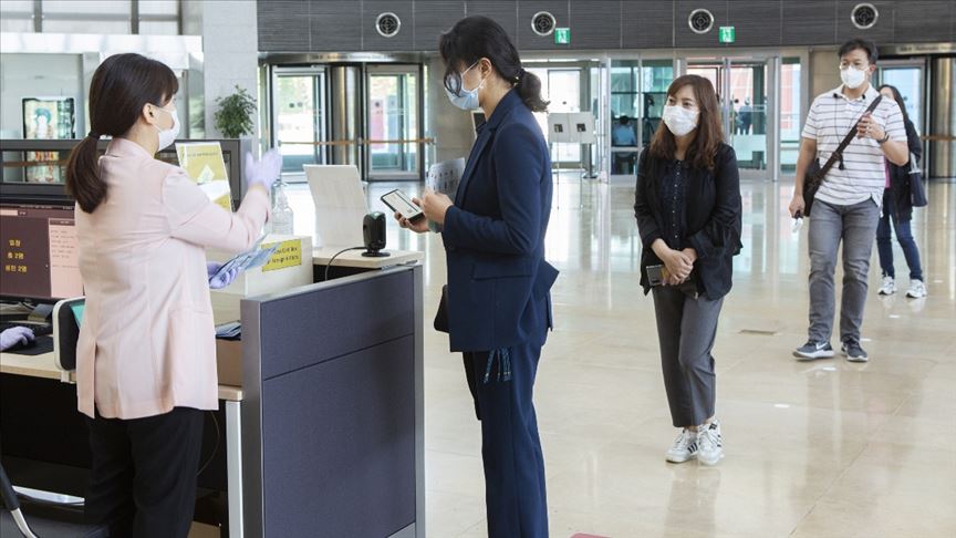 Çin'de 16, Güney Kore'de 35 yeni Kovid-19 vakası tespit edildi