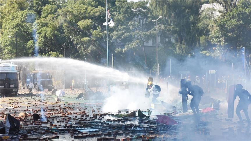 Çin'de ABD'nin Pekin Büyükelçisi Dışişleri Bakanlığına çağrıldı